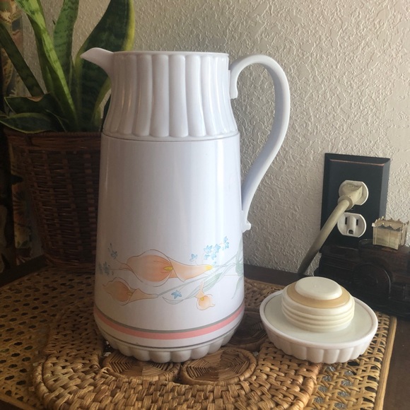 Vintage Interpur Calla Lily Floral Insulated Thermos Pitcher/Carafe - Picture 7 of 16